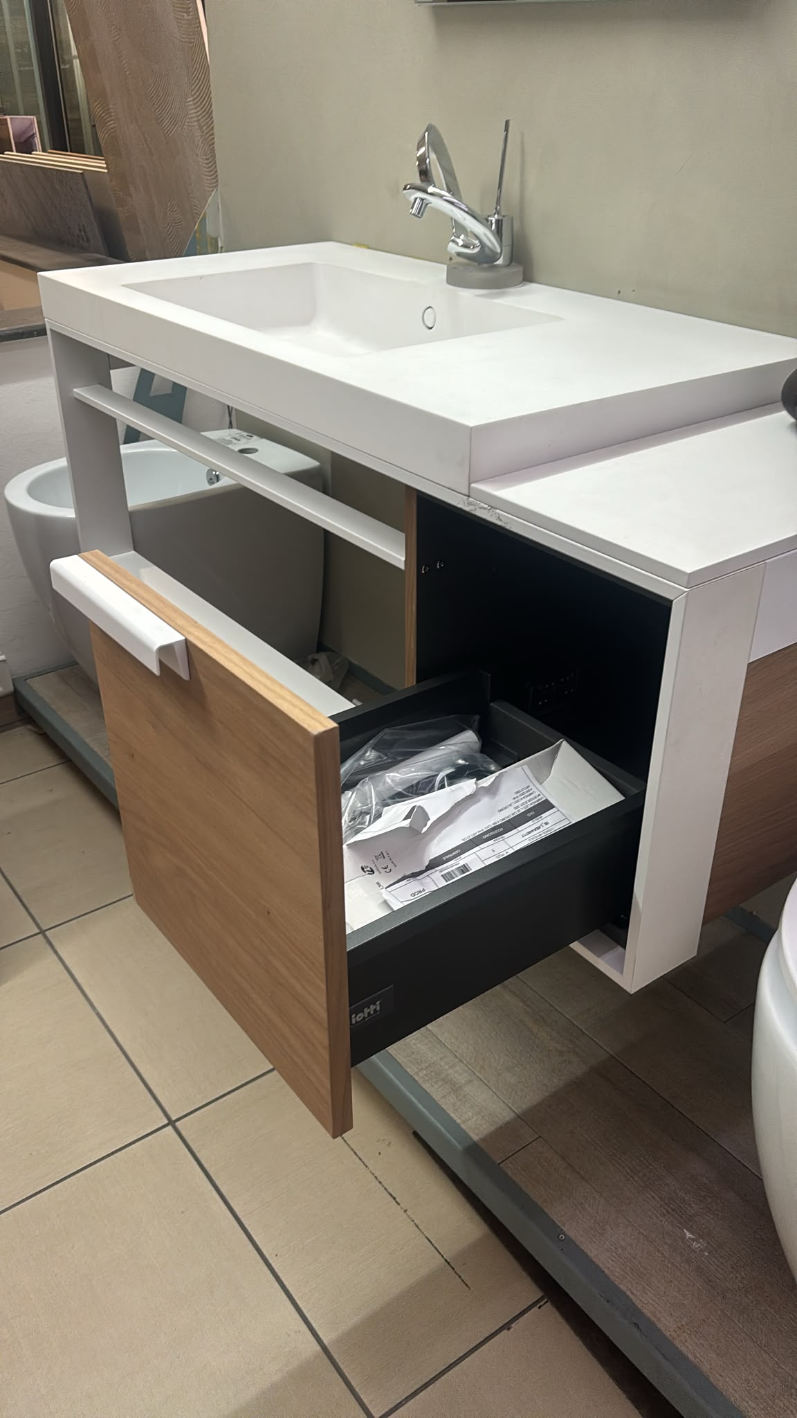 Mobile bagno - immagine 4